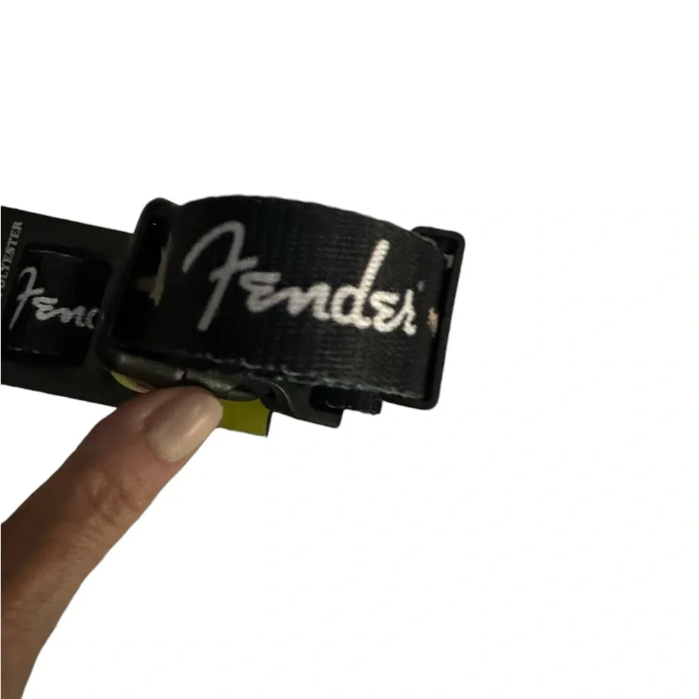 Fender Guitar Adjustable dog collar, Medium, NWT